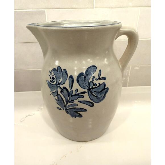 Vintage Pfaltzgraff Yorktowne Stoneware Large Pitcher - Picture 1 of 10